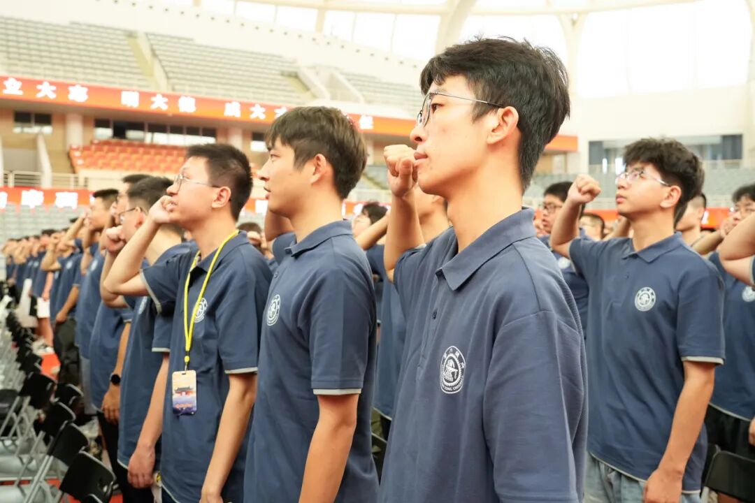 1757991379914956.jpg 2.jpg