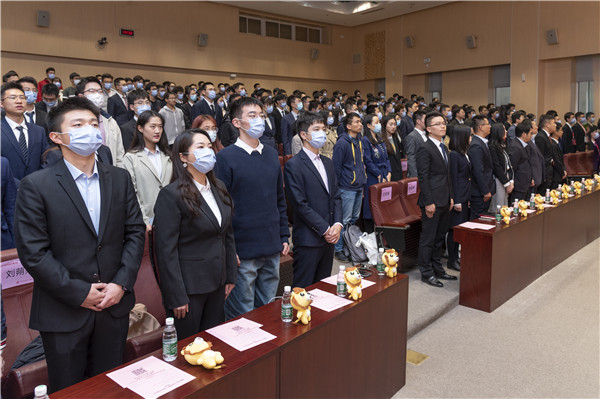 圖1 奏唱國歌.jpg