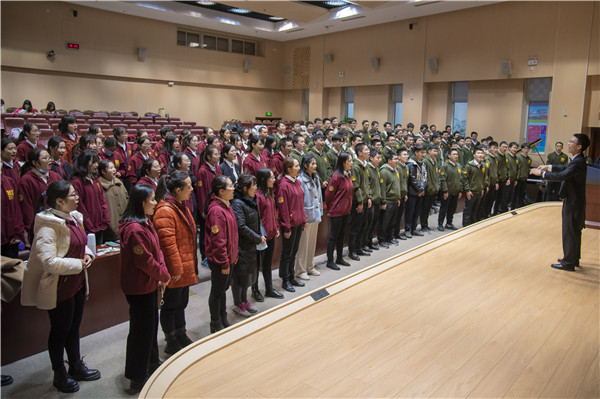 圖5 師生排練照片.jpg