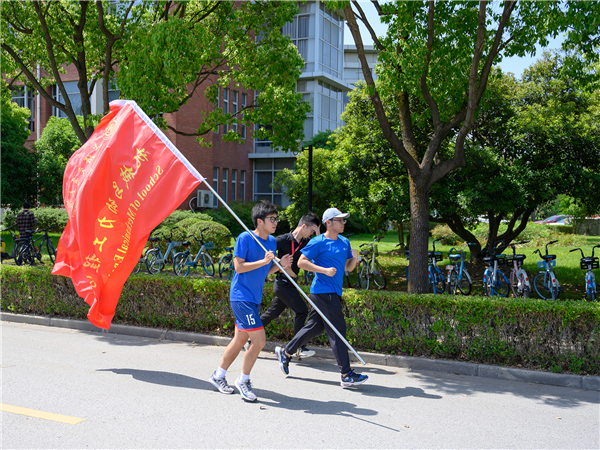 1620290631631262.jpg 圖2 跑步過程.jpg