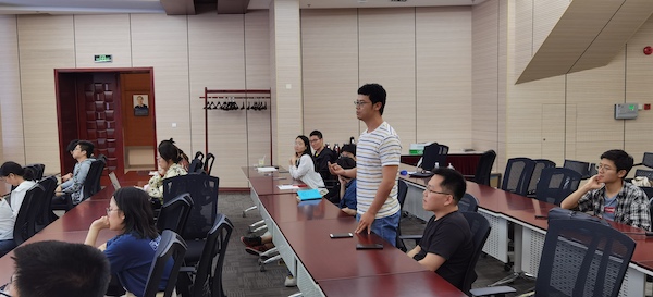 圖3 同學(xué)提問.jpg