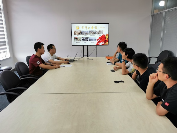 1625187762648271.jpg 圖1-學(xué)習(xí)黨史.jpg