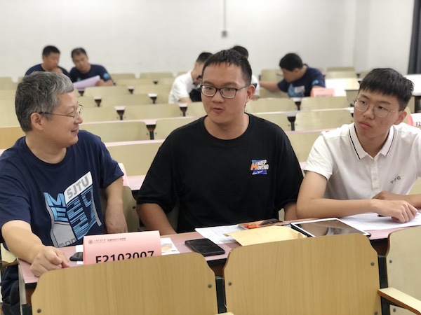 圖7 各班分組交流.jpg