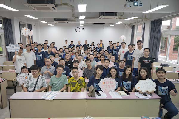 圖10 合影留念.jpg