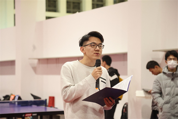 1638111267362540.jpg 圖2 呂昊天發(fā)言照片 .JPG