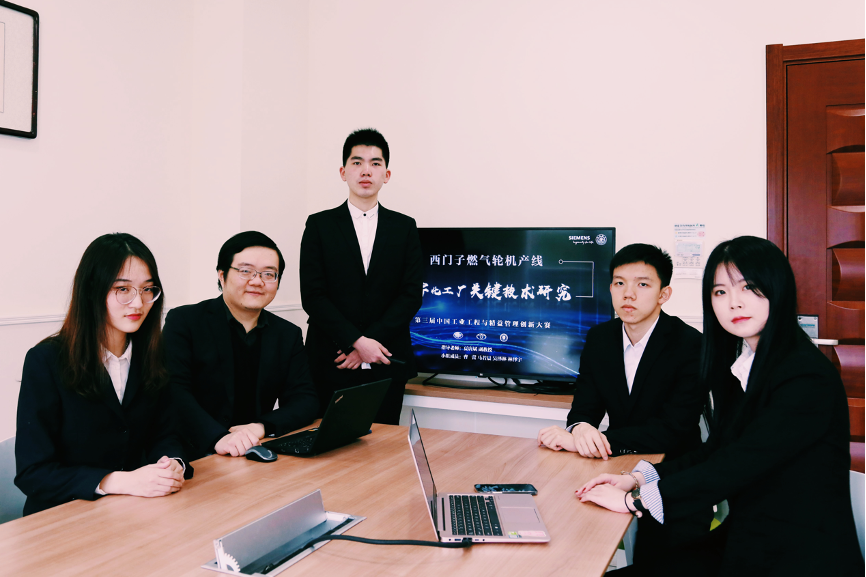 1647256653647039.png 曹蕾2.png