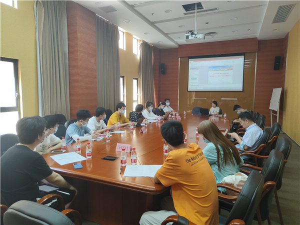 圖3 座談會(huì).jpg