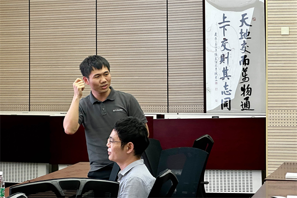 1682229332738245.jpg 06-交流環(huán)節(jié).jpg