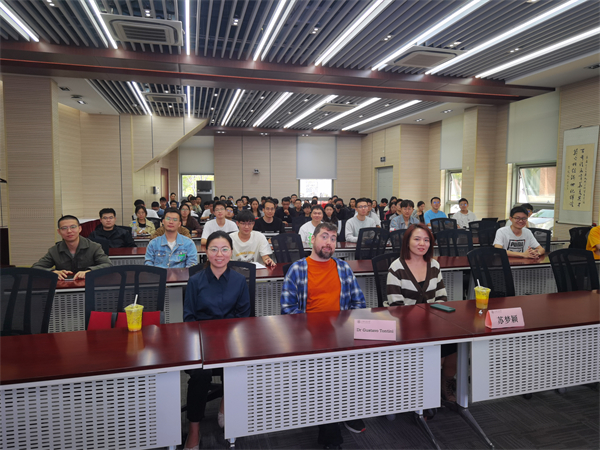 1697718303411286.jpg 圖1 沙龍合照.jpg