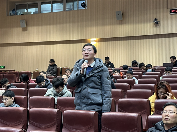 圖4 提問環(huán)節(jié).png