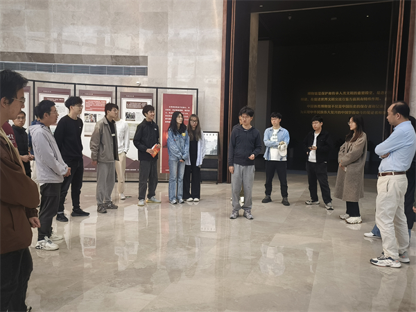 圖4 韓昀廷發(fā)言.jpg