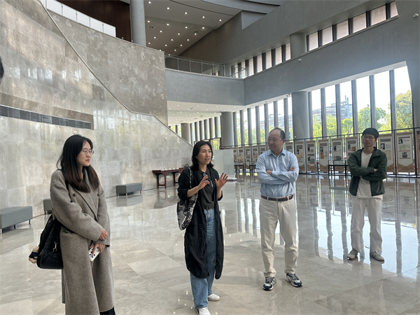 圖5 郭莉發(fā)言.jpg