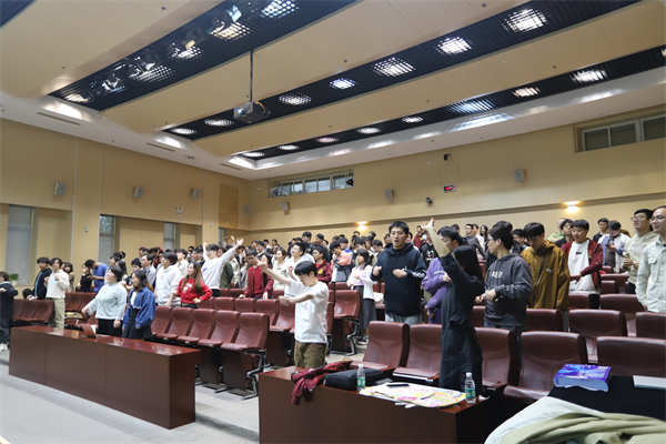 圖6 現(xiàn)場互動(dòng)2.jpg