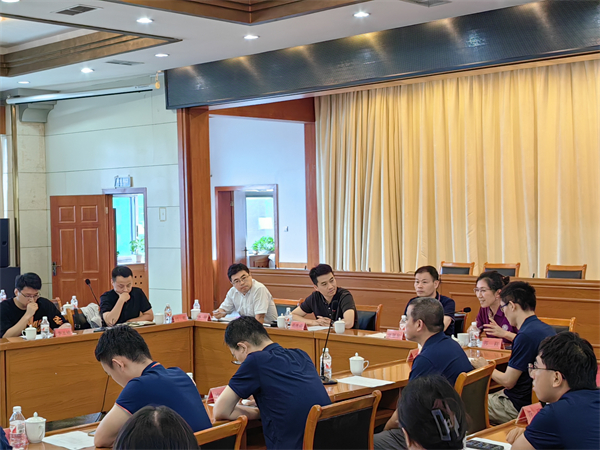 圖2 郭莉老師發(fā)言.jpg